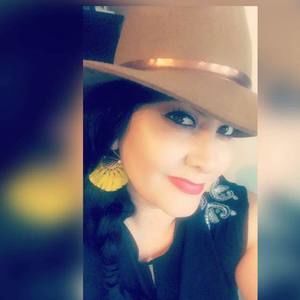 Meet your Posher, Bibi